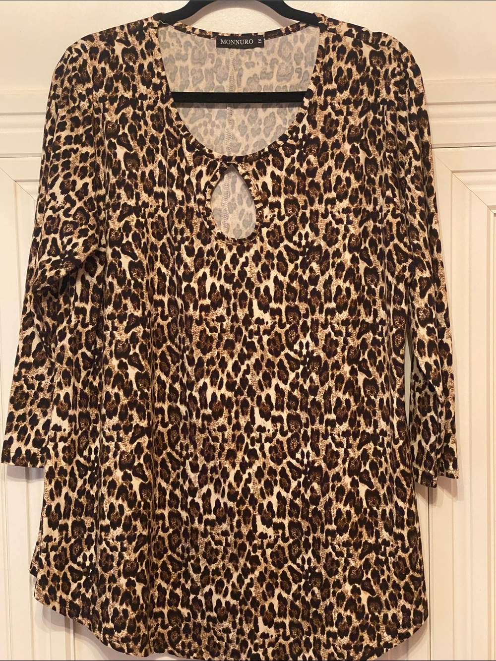 Monnuro Leopard Print Scoop Neck Top - Brown/Black